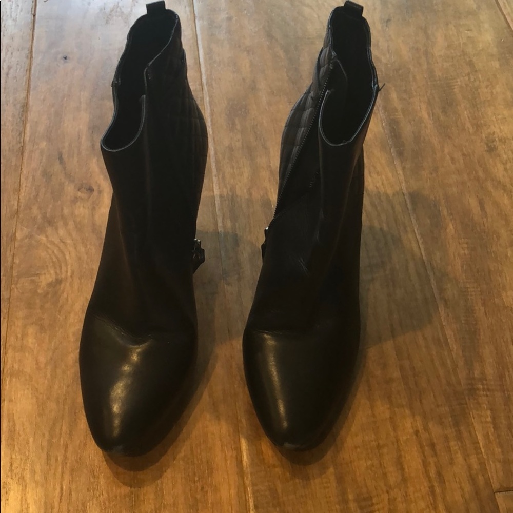 Brooks Brothers ankle boot